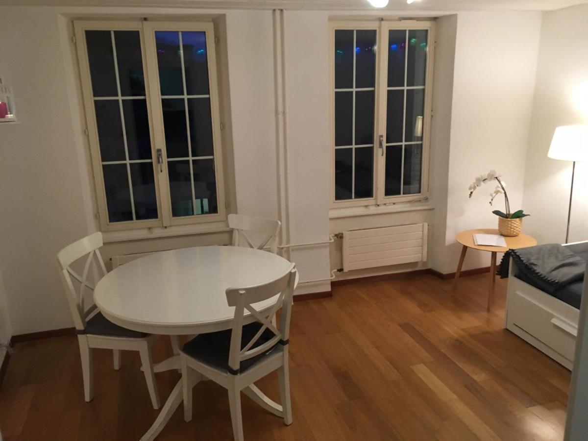 Parking Voiture & Appartement 2Pcs Lausanne Centre 外观 照片