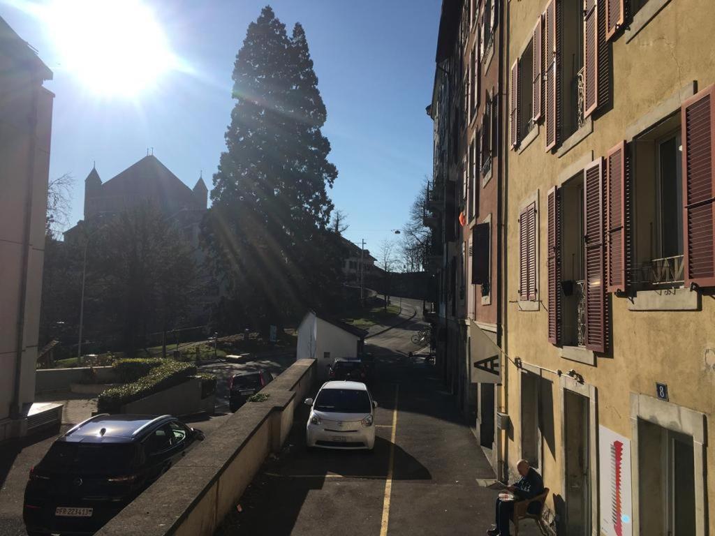 Parking Voiture & Appartement 2Pcs Lausanne Centre 外观 照片