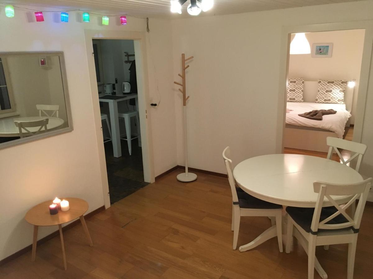 Parking Voiture & Appartement 2Pcs Lausanne Centre 外观 照片